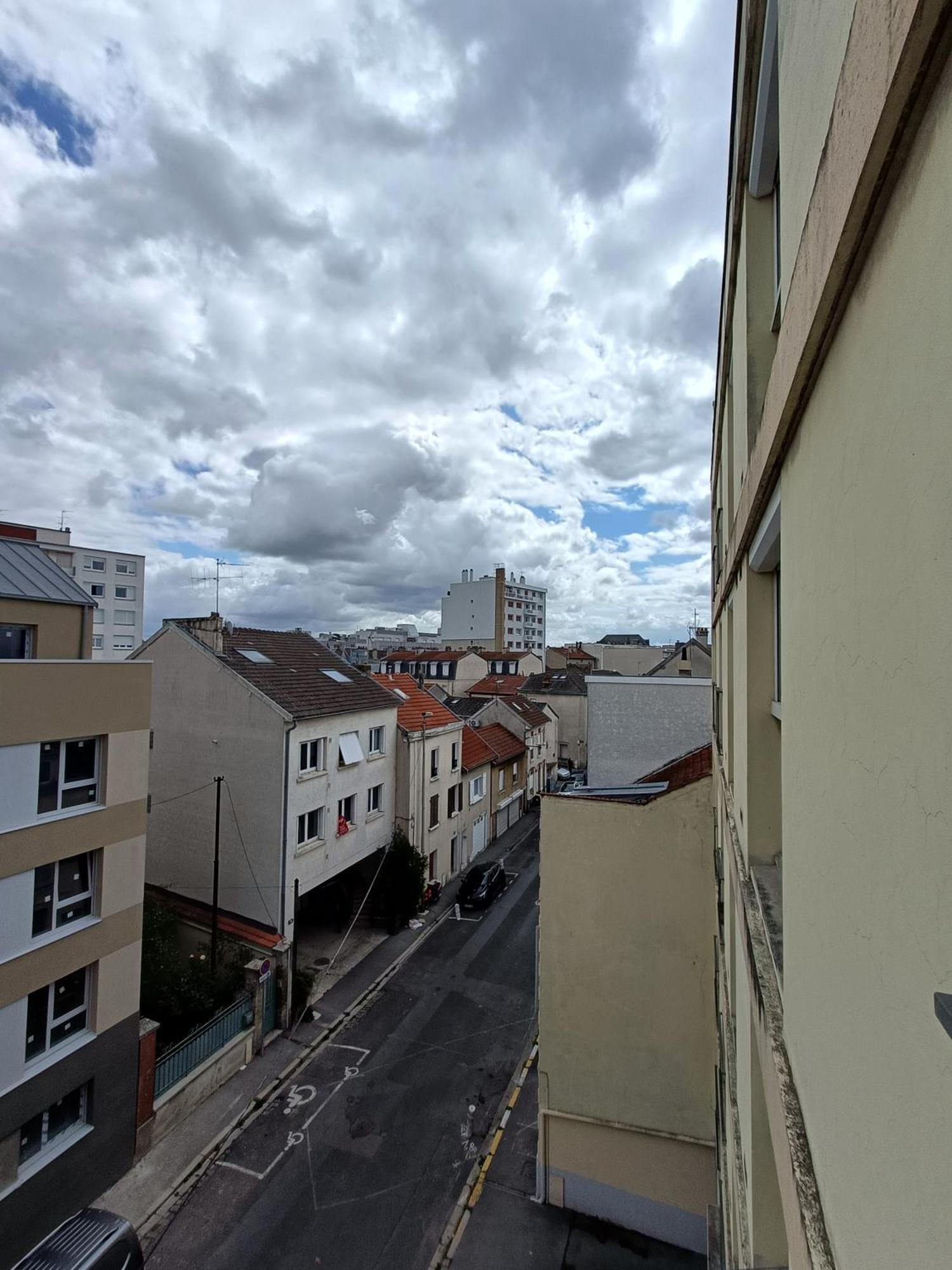 Couturier Lovely Appartement Proche Centre Ville Reims Eksteriør bilde